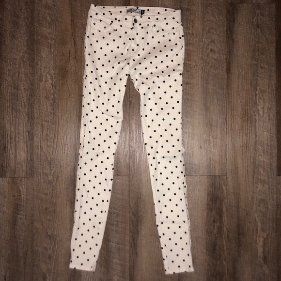 *Host Pick* Nasty Gal White/Black Polta Dot Skinny Jeans - Picture 4 of 8